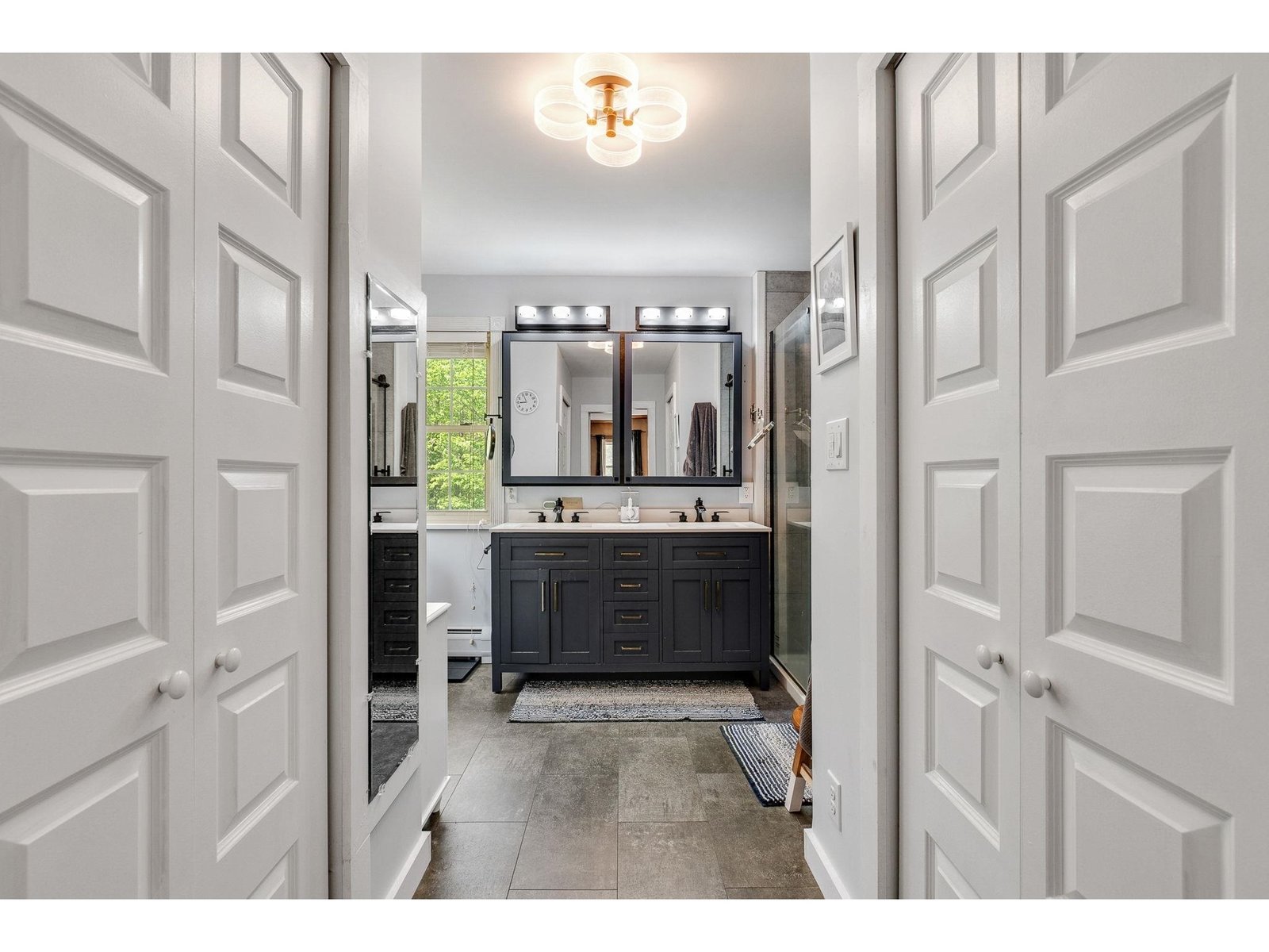 49 Edgewater Terrace