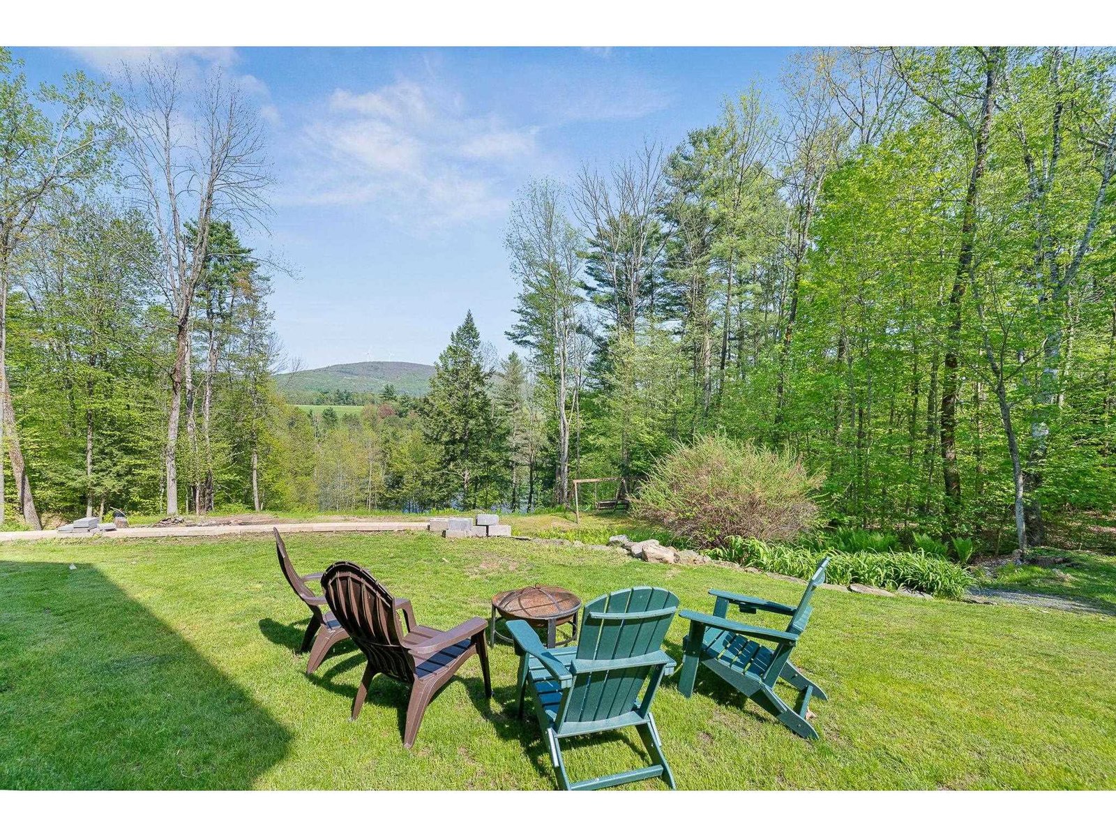 49 Edgewater Terrace
