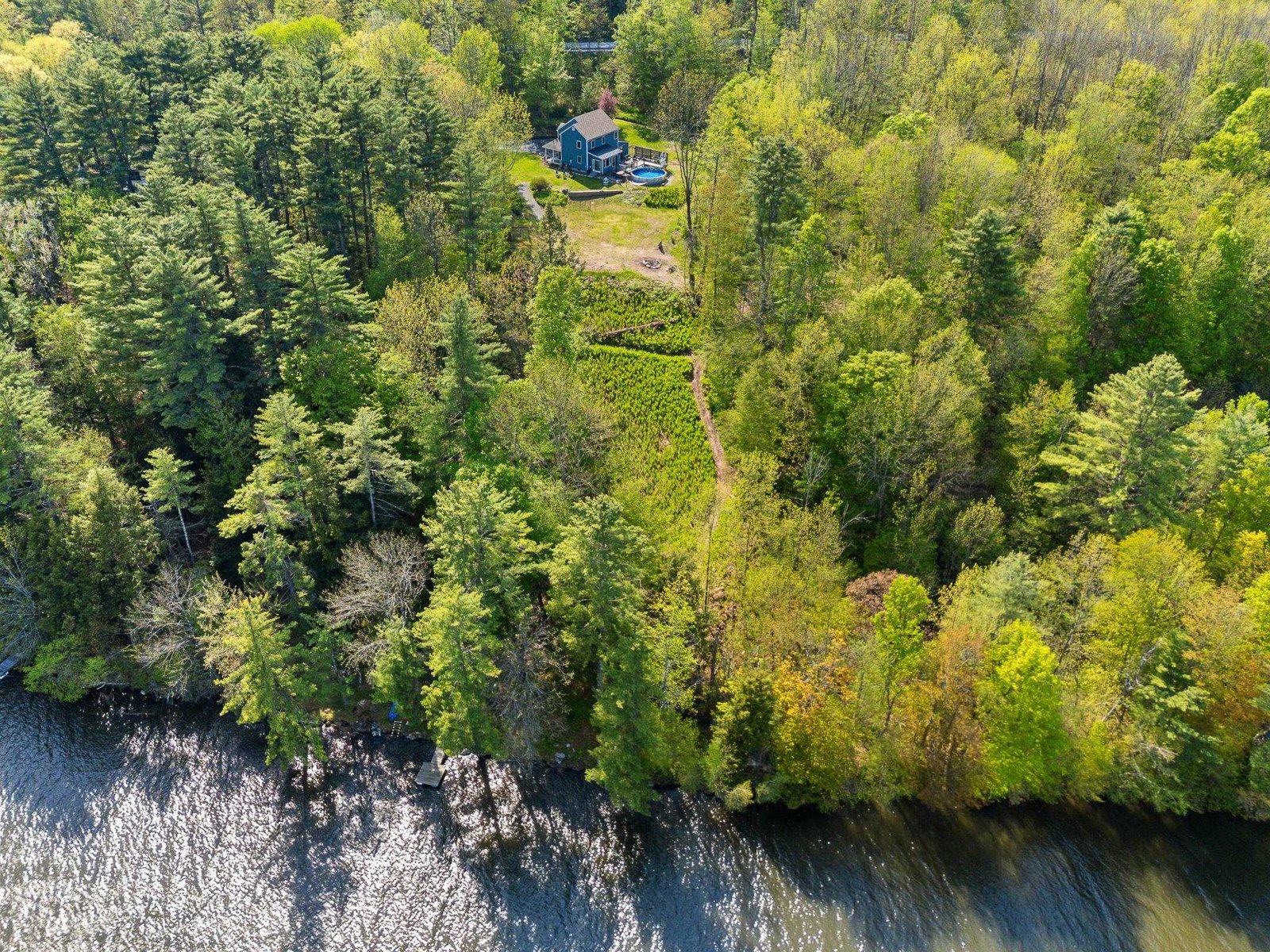 49 Edgewater Terrace