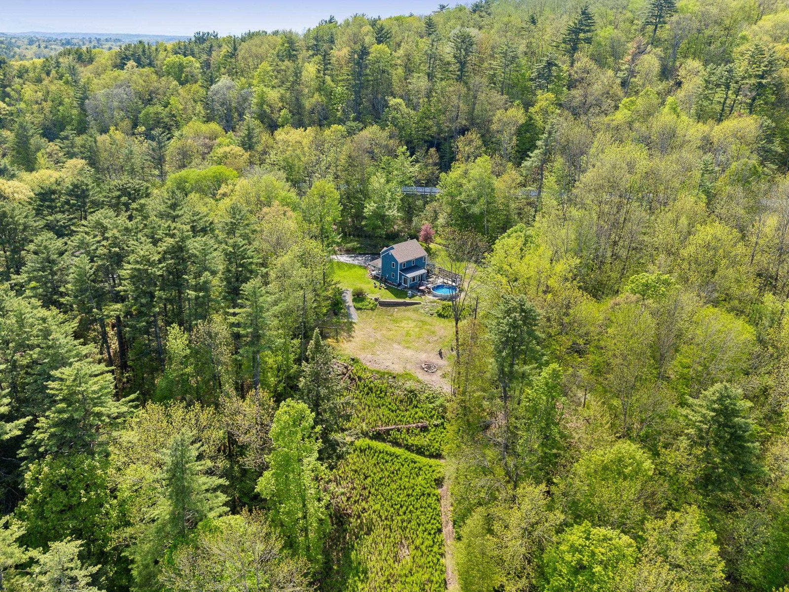 49 Edgewater Terrace