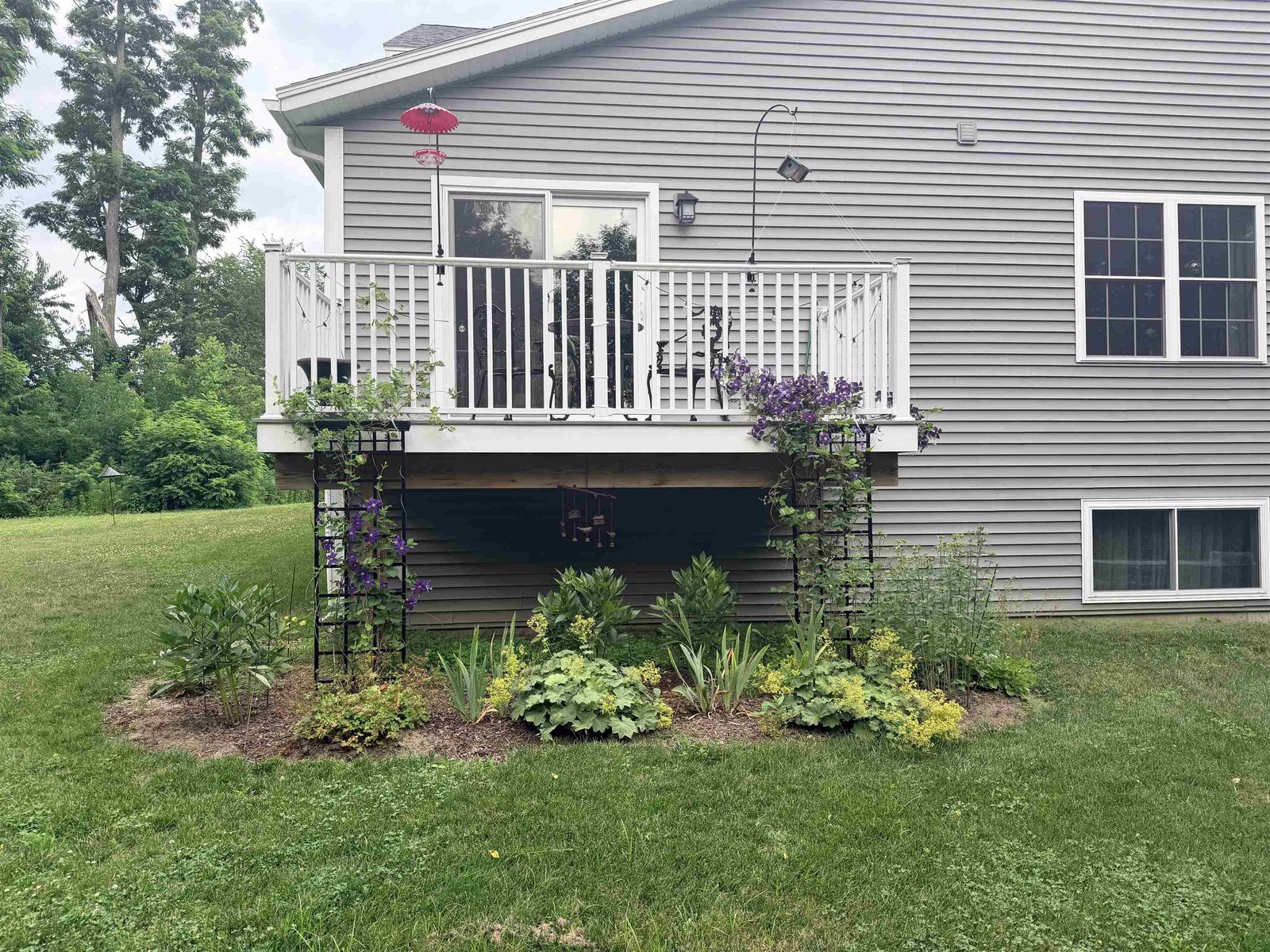 View of rear deck