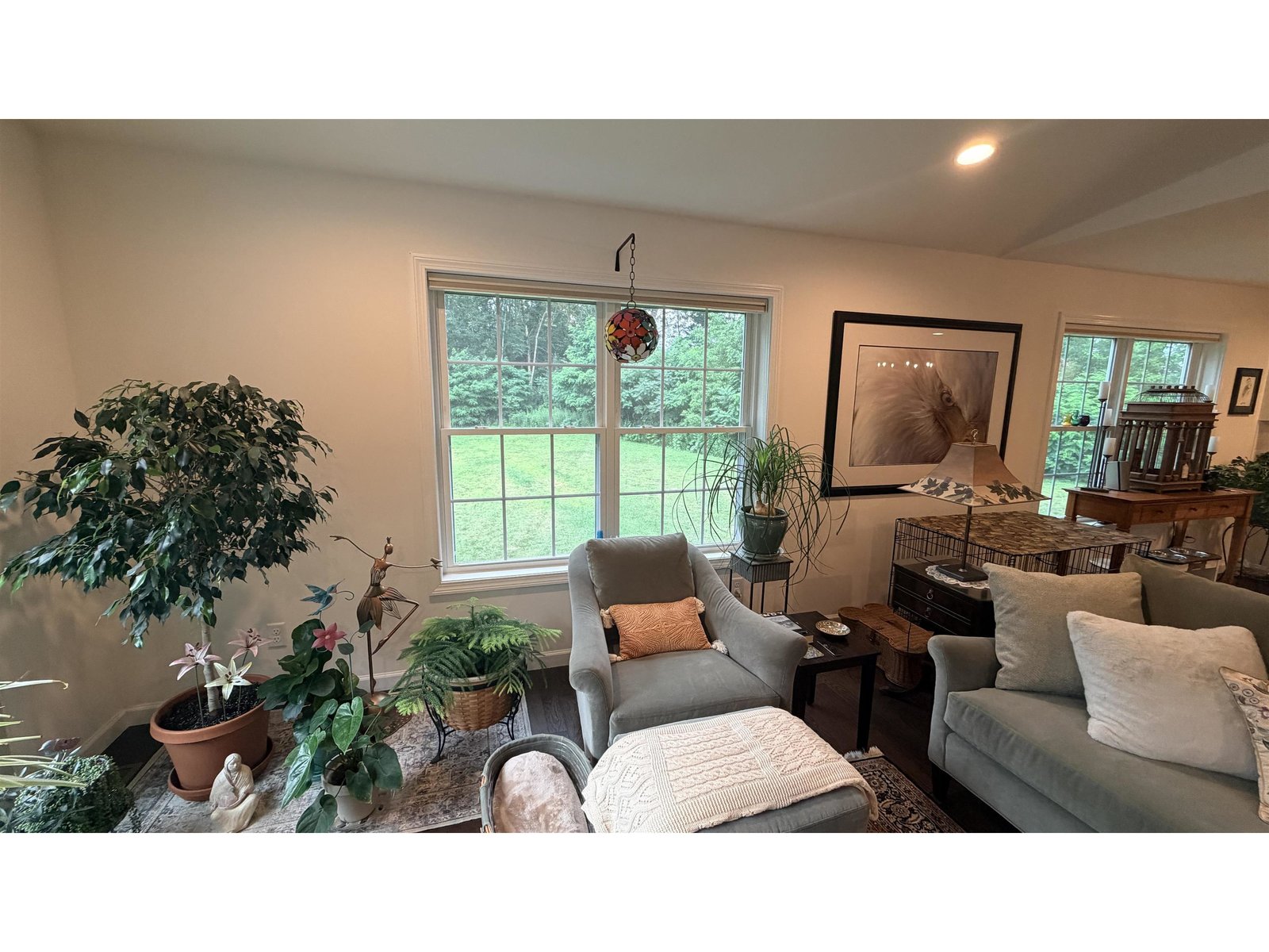 Living Room -> deck