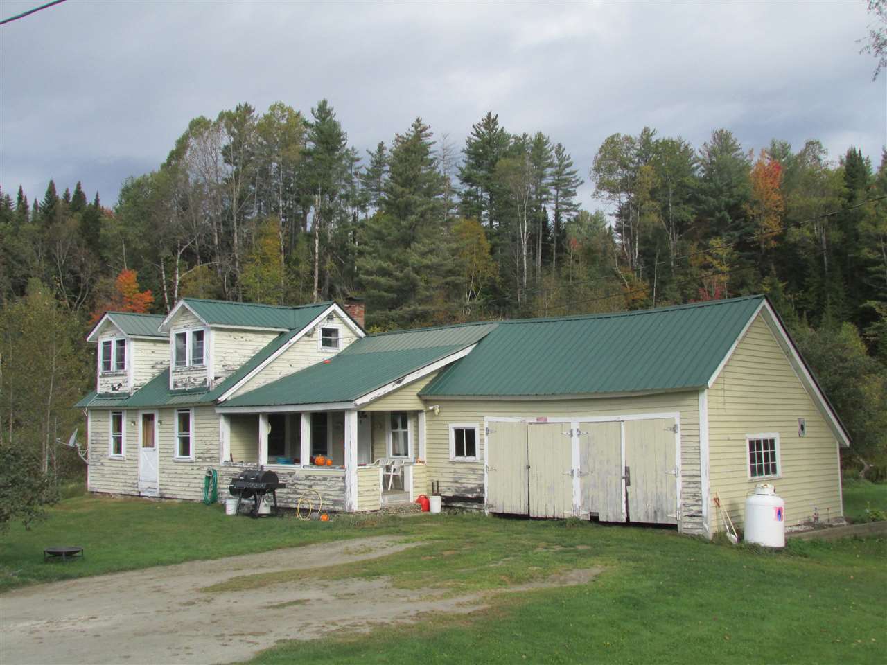 49 Glen Anderson Loop