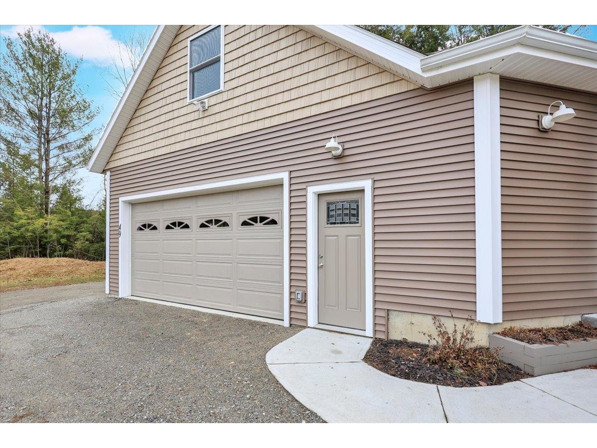 49 Hemlock Circle