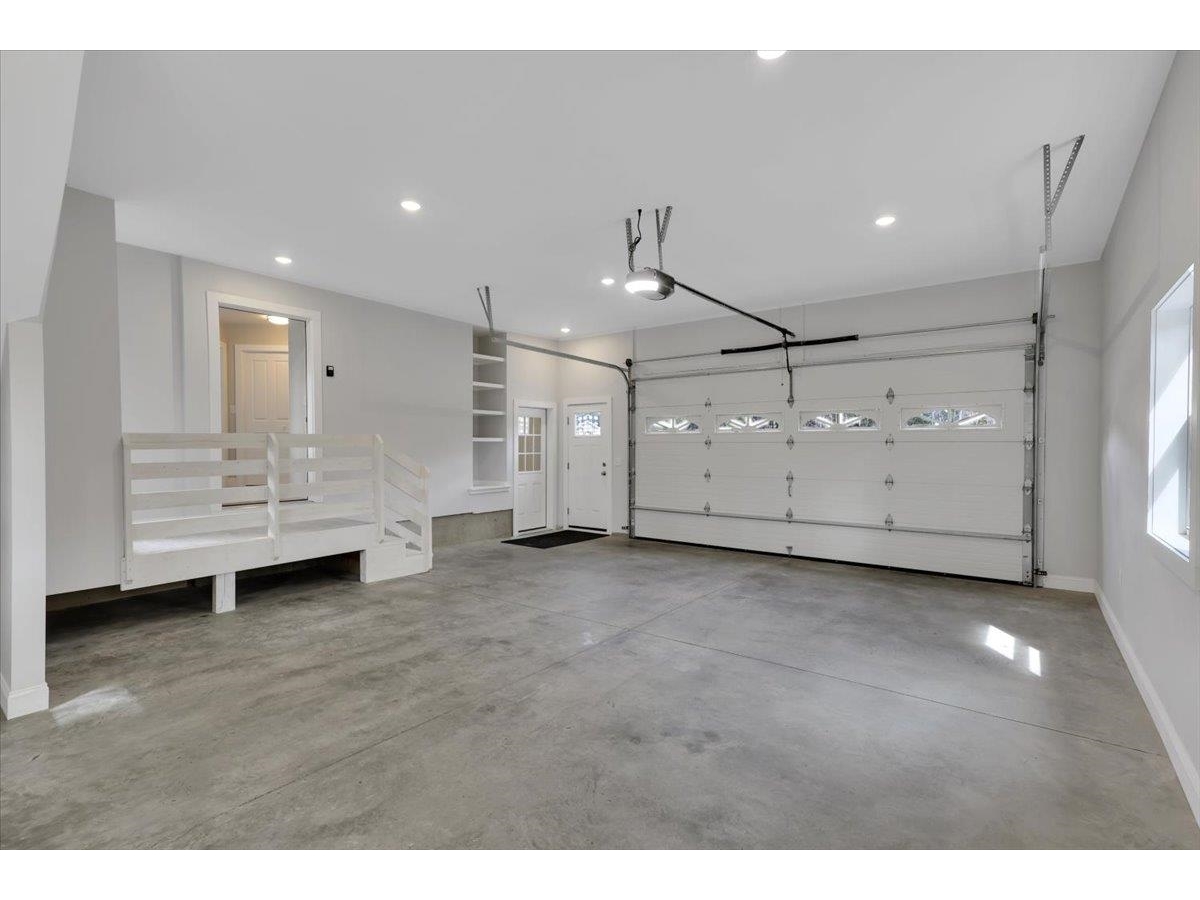 49 Hemlock Circle