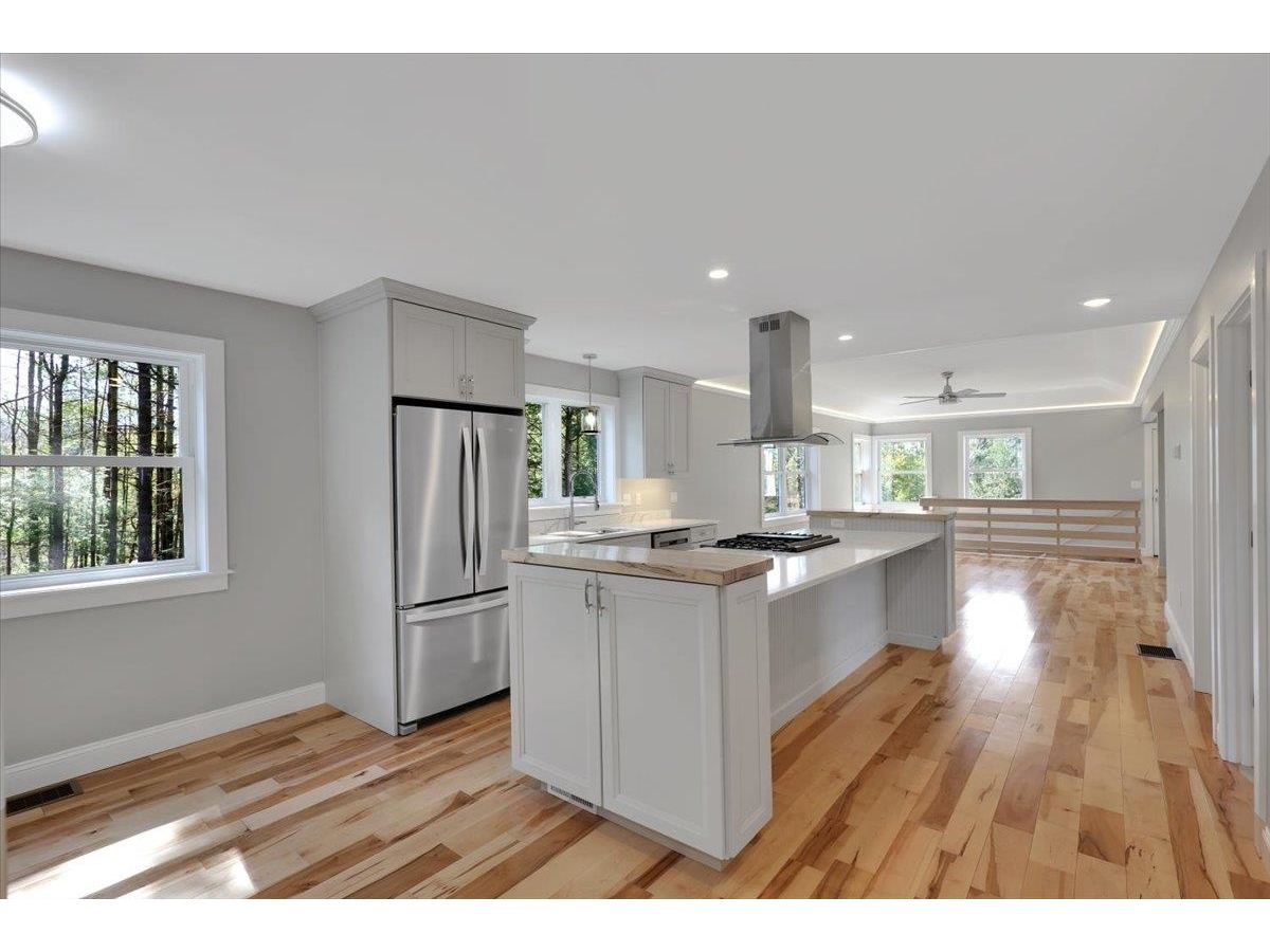 49 Hemlock Circle
