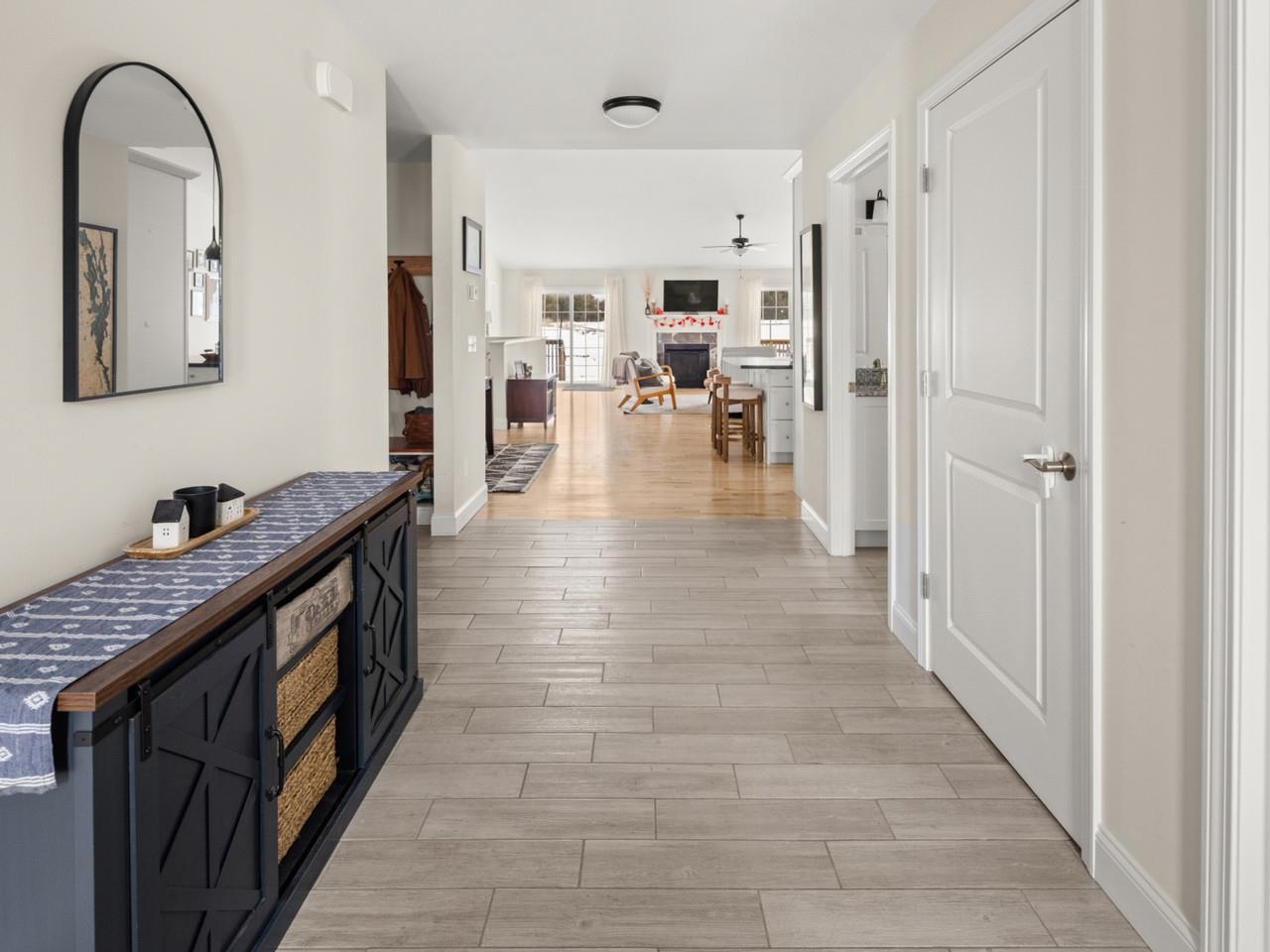 Hallway to kitchen & living