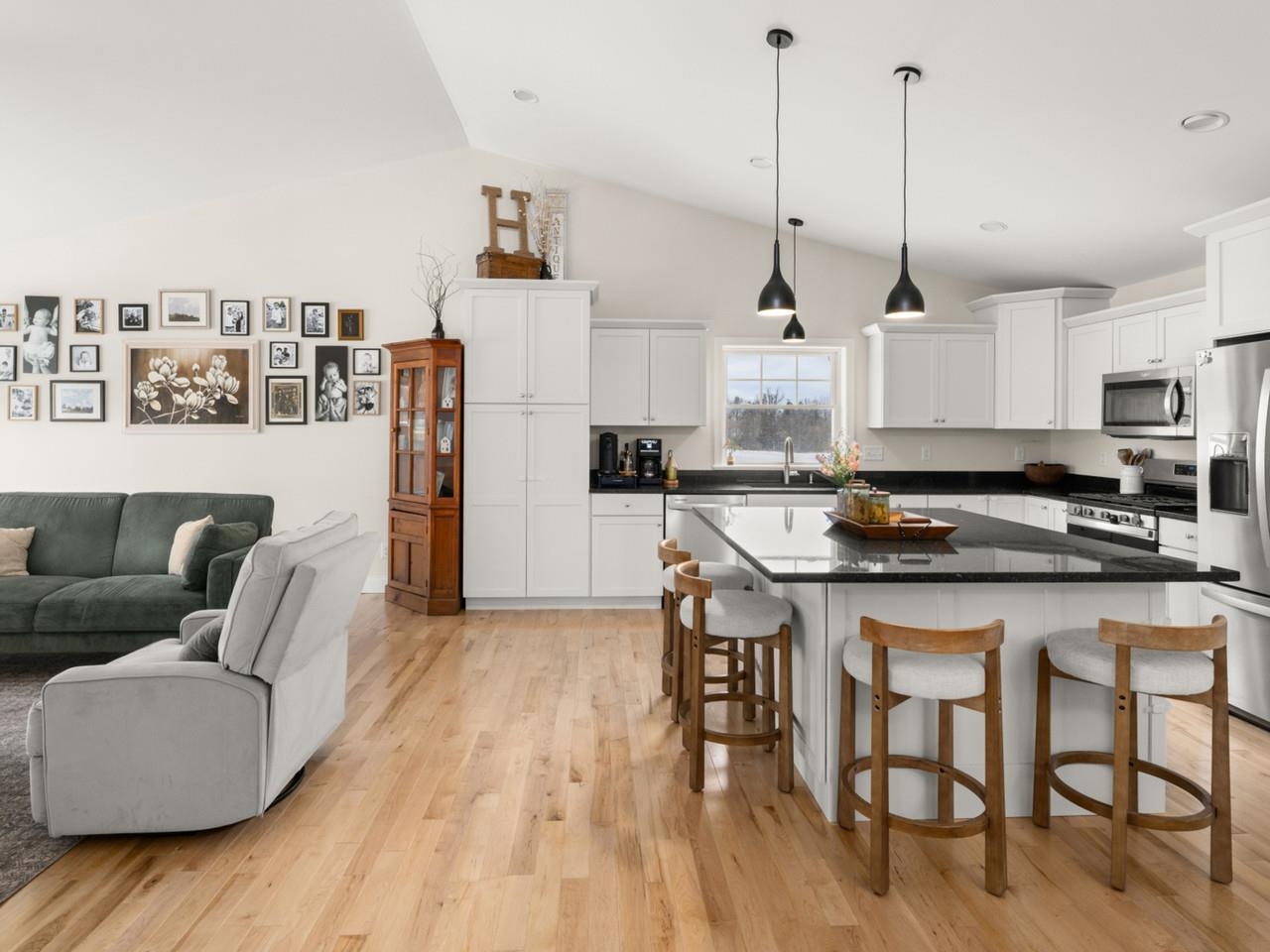 Open kitchen & living area