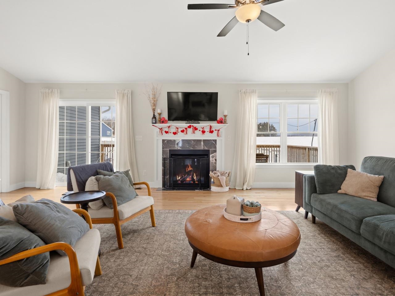 Living room with fireplace
