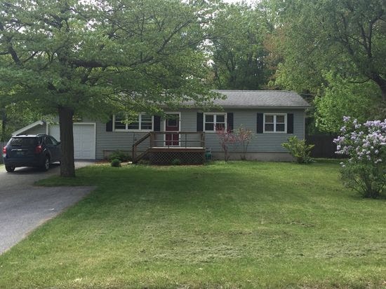 49 Kingswood Dr