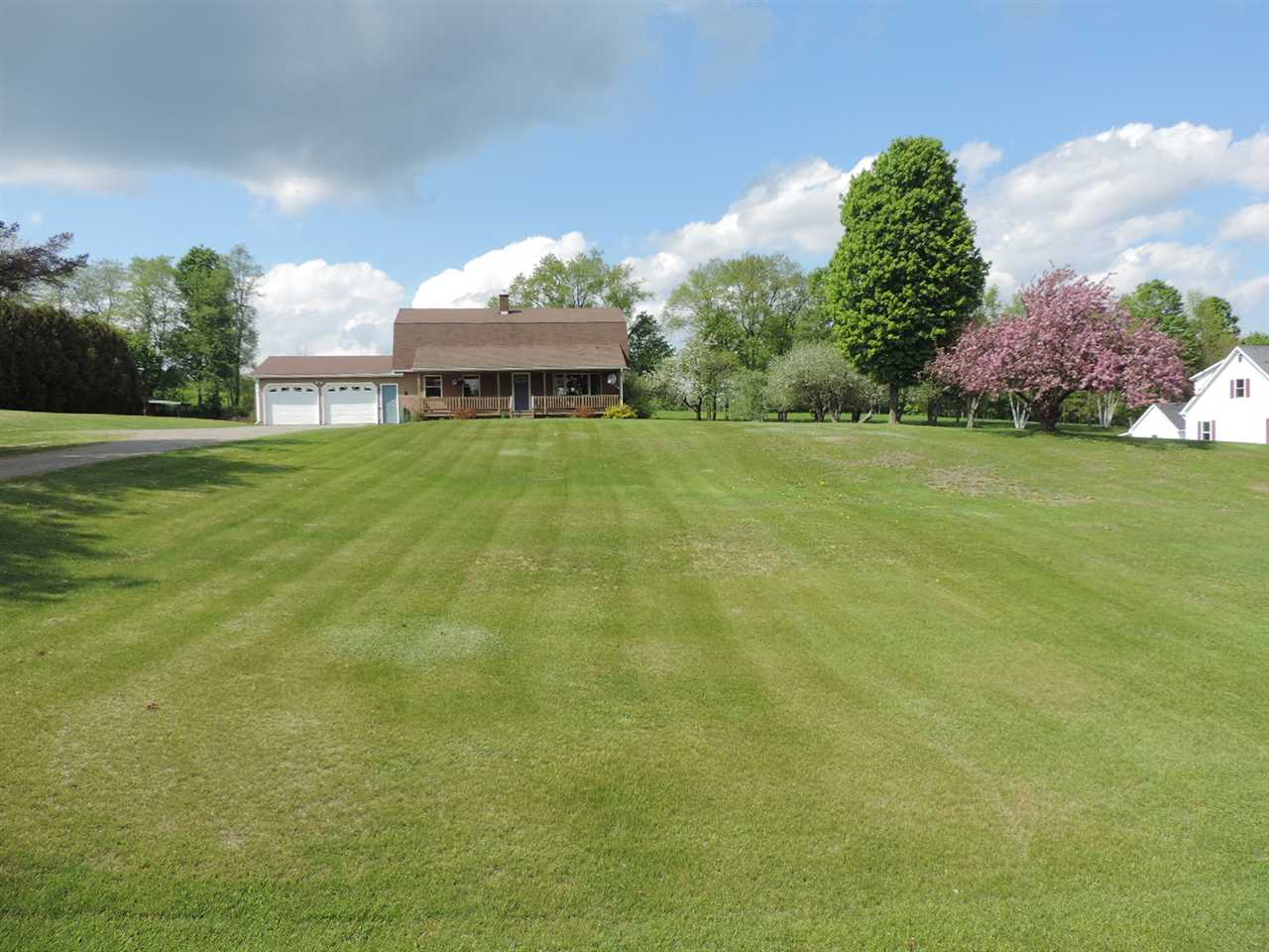 49 Meadow Lane Circle