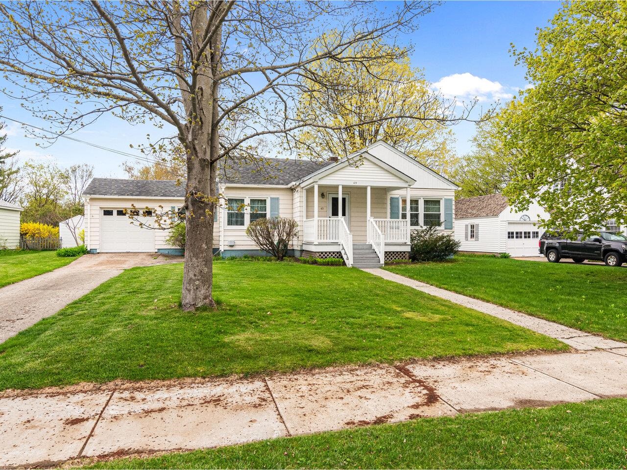 49 Oakland Terrace