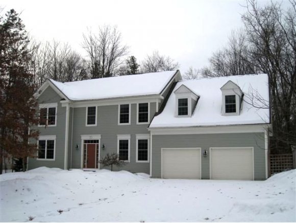 49 Sydney Dr