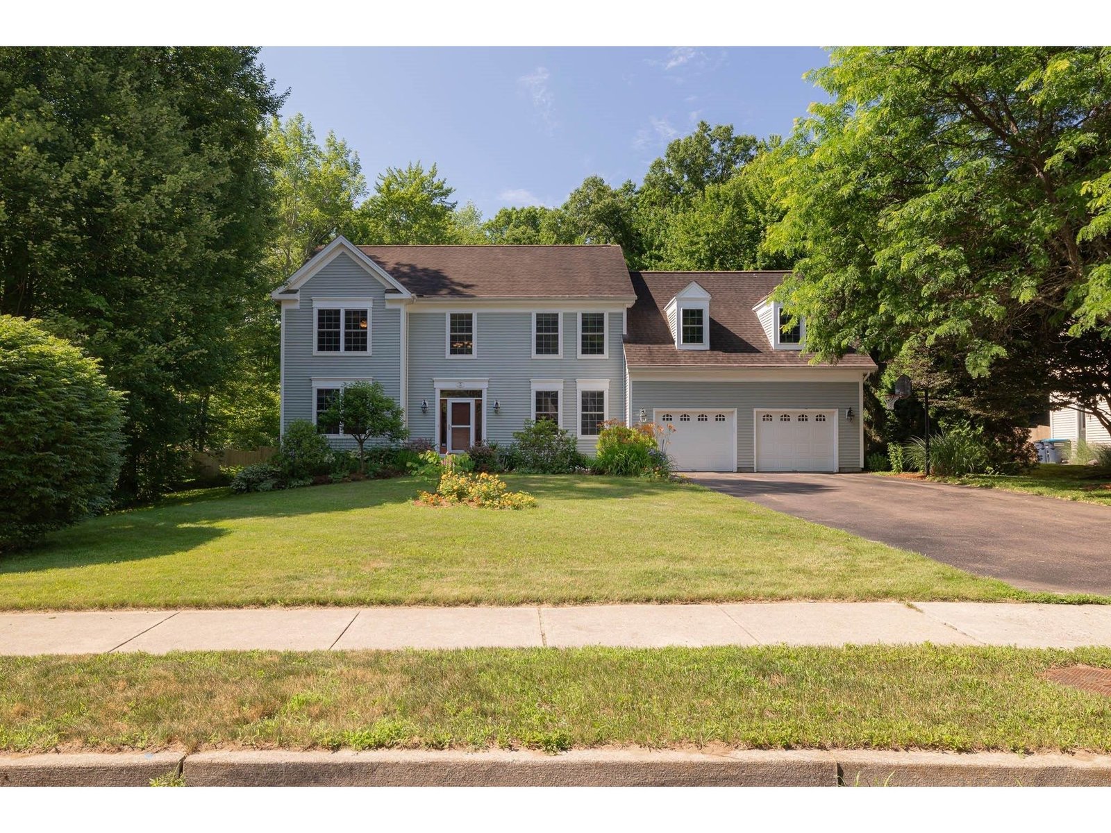 49 Sydney Drive