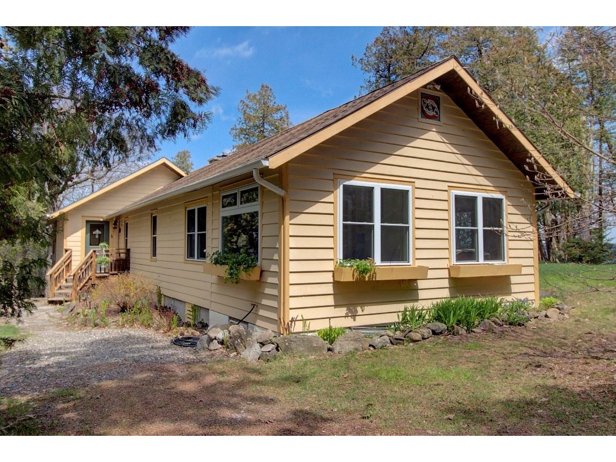 490 Fowler Lane