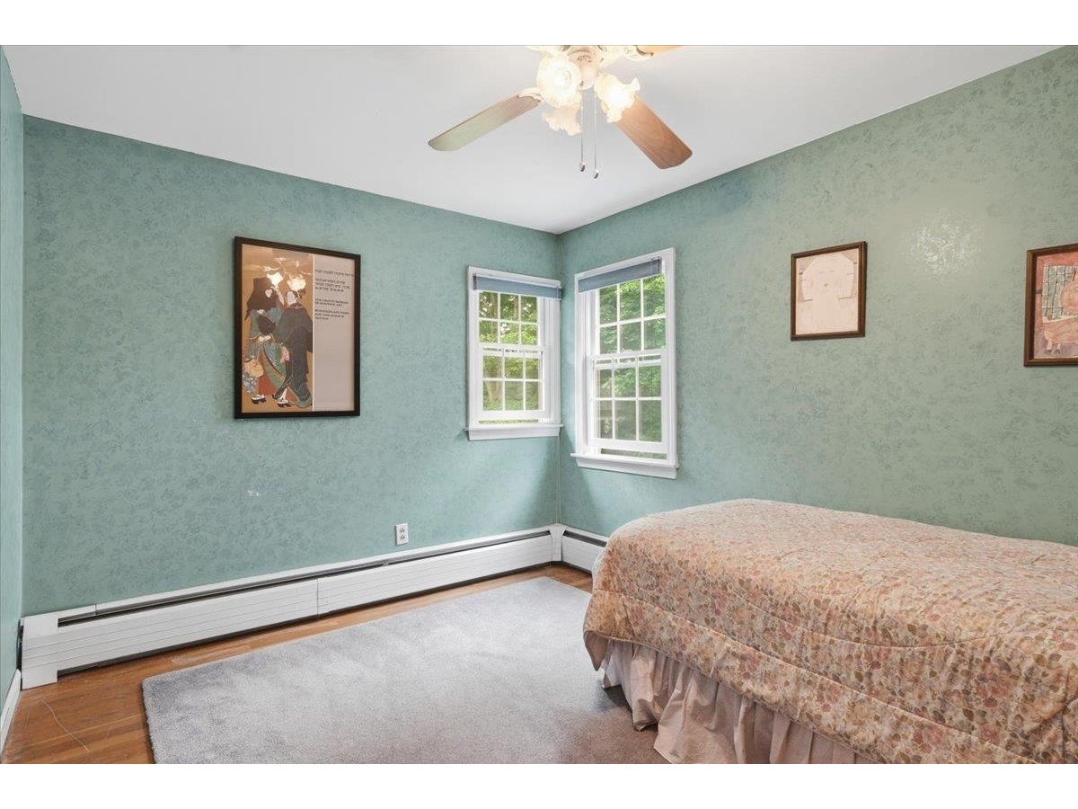 490 Juniper Ridge