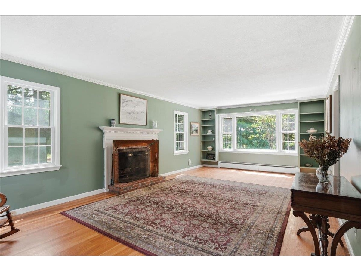 490 Juniper Ridge