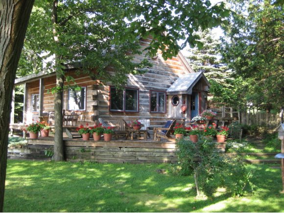 491 Cedarvale Ln