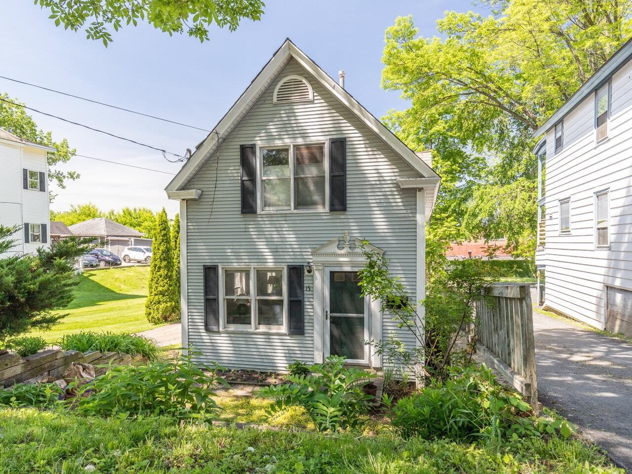 Sold property in Burlington Sold property in Burlington