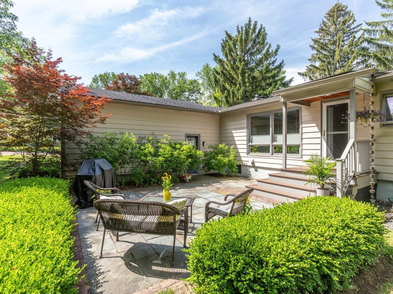 Sold property in Burlington Sold property in Burlington