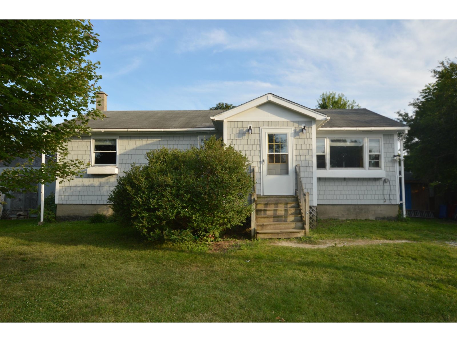 110 Laplatte Circle Shelburne, Vermont Sold in 2022