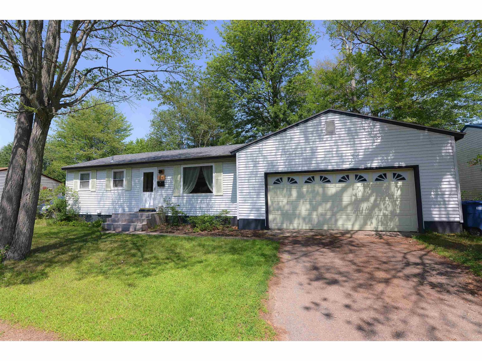Sold property in Burlington Sold property in Burlington