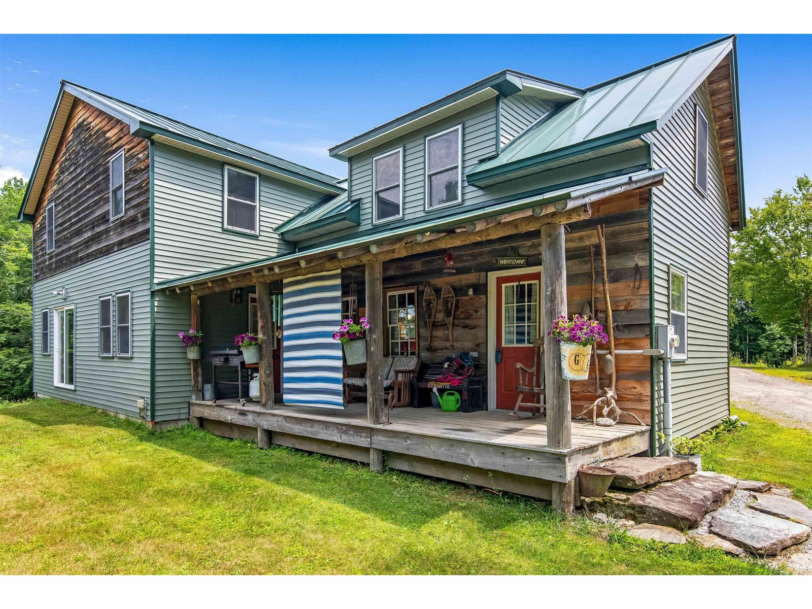 890 Kings Hill Road Bakersfield, Vermont Sold in 2022