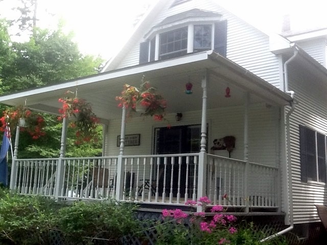 493 Peninsula