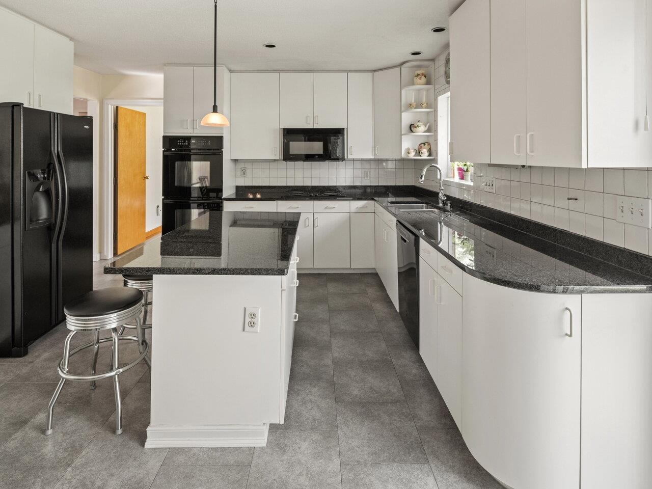 Sold property in Burlington Sold property in Burlington