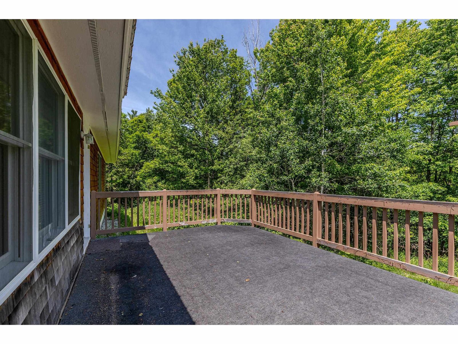 494 West River Road