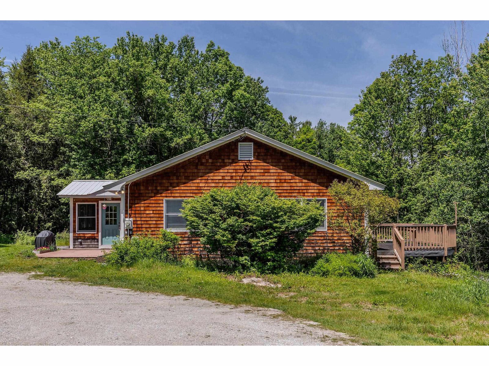494 West River Road