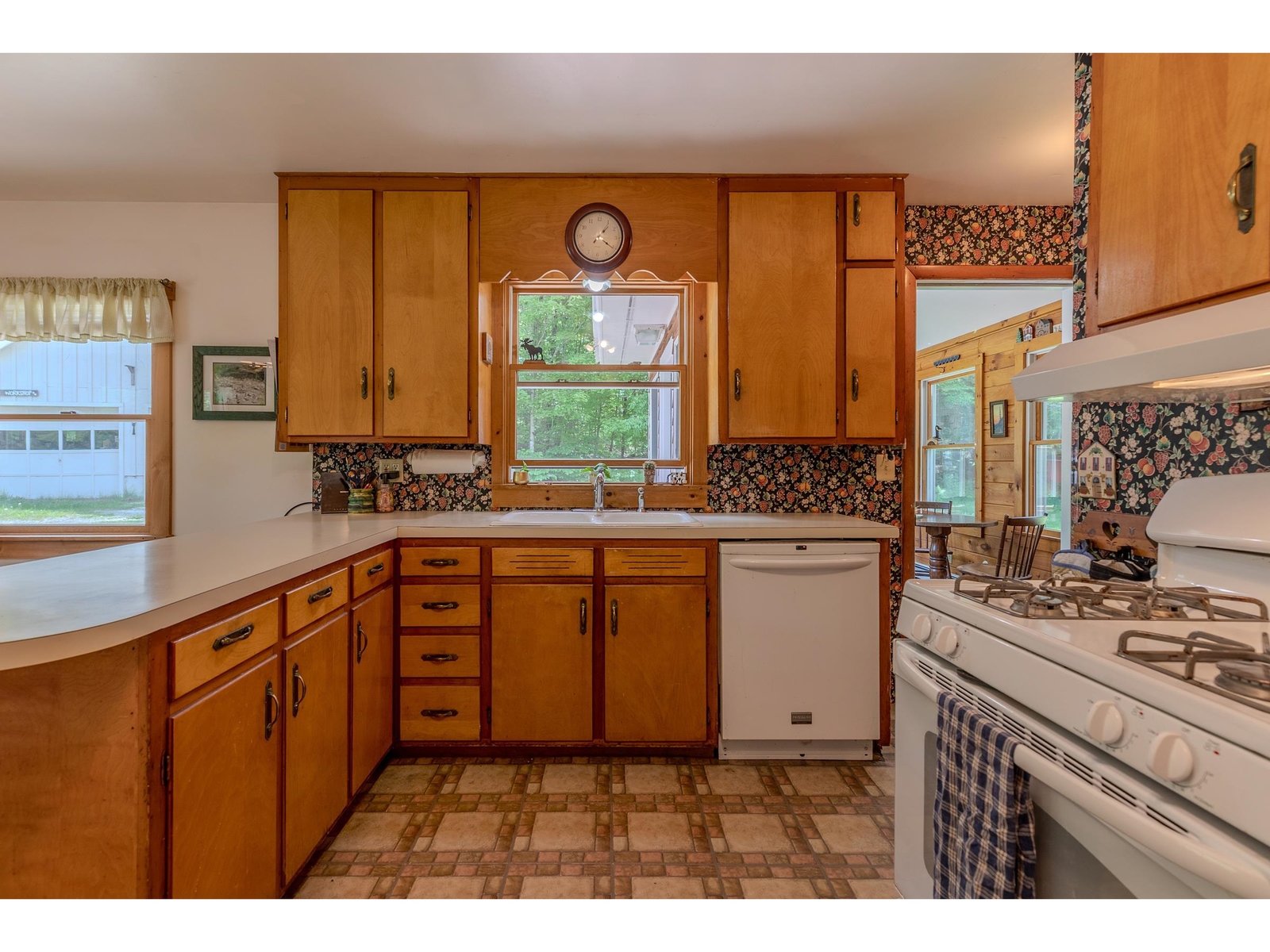 494 West River Road