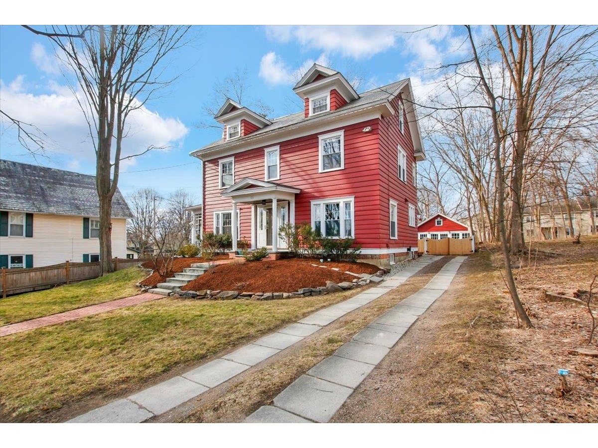 Sold property in Burlington Sold property in Burlington