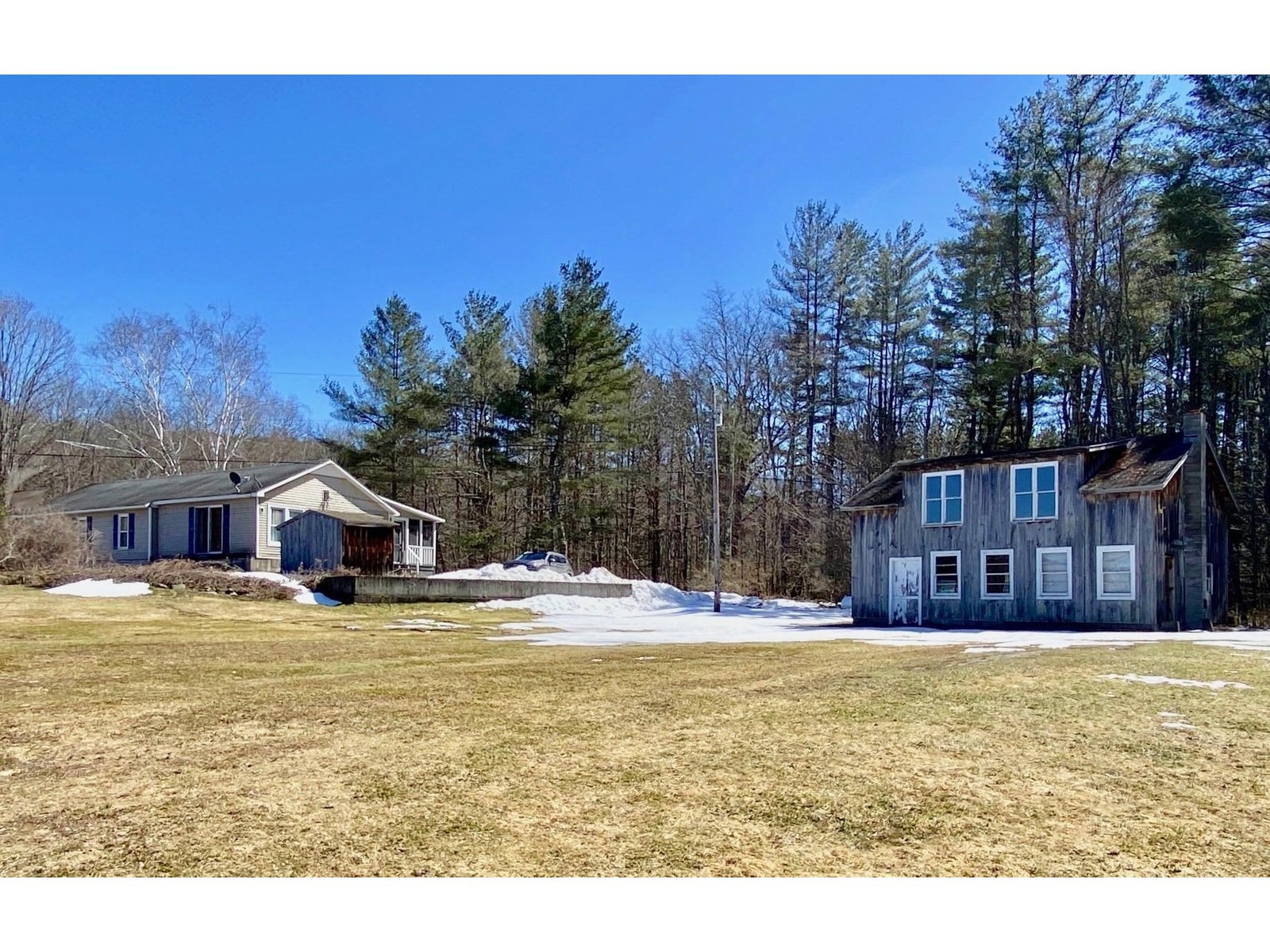 1529 East Main Street Poultney, Vermont Sold in 2018 Coldwell