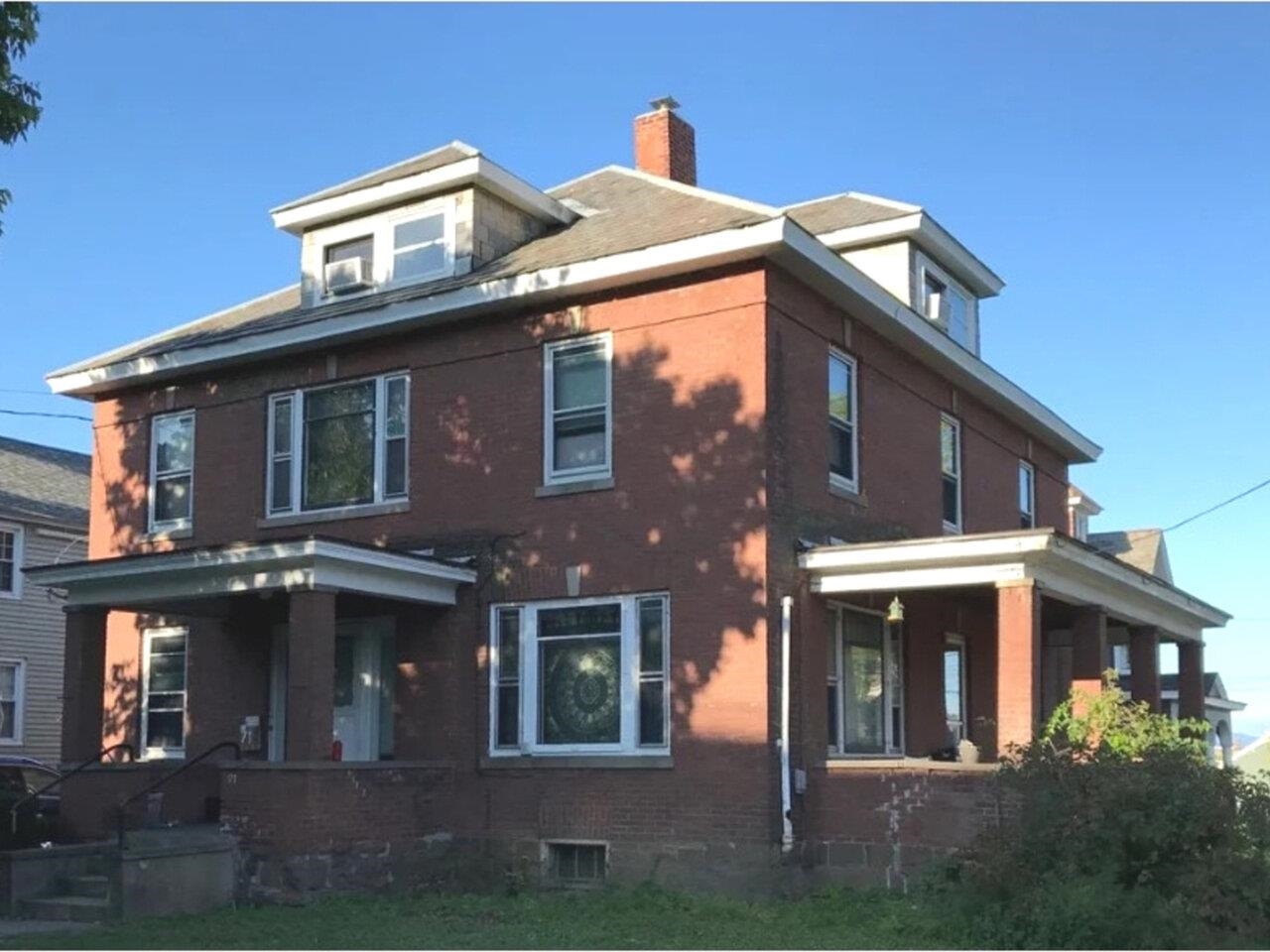 Sold property in Burlington Sold property in Burlington