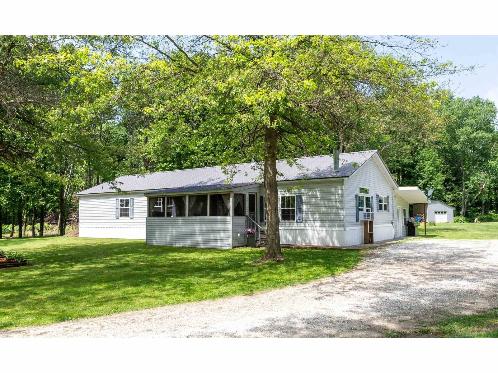 58 Tyler Bridge Road Hinesburg, Vermont Sold in 2023