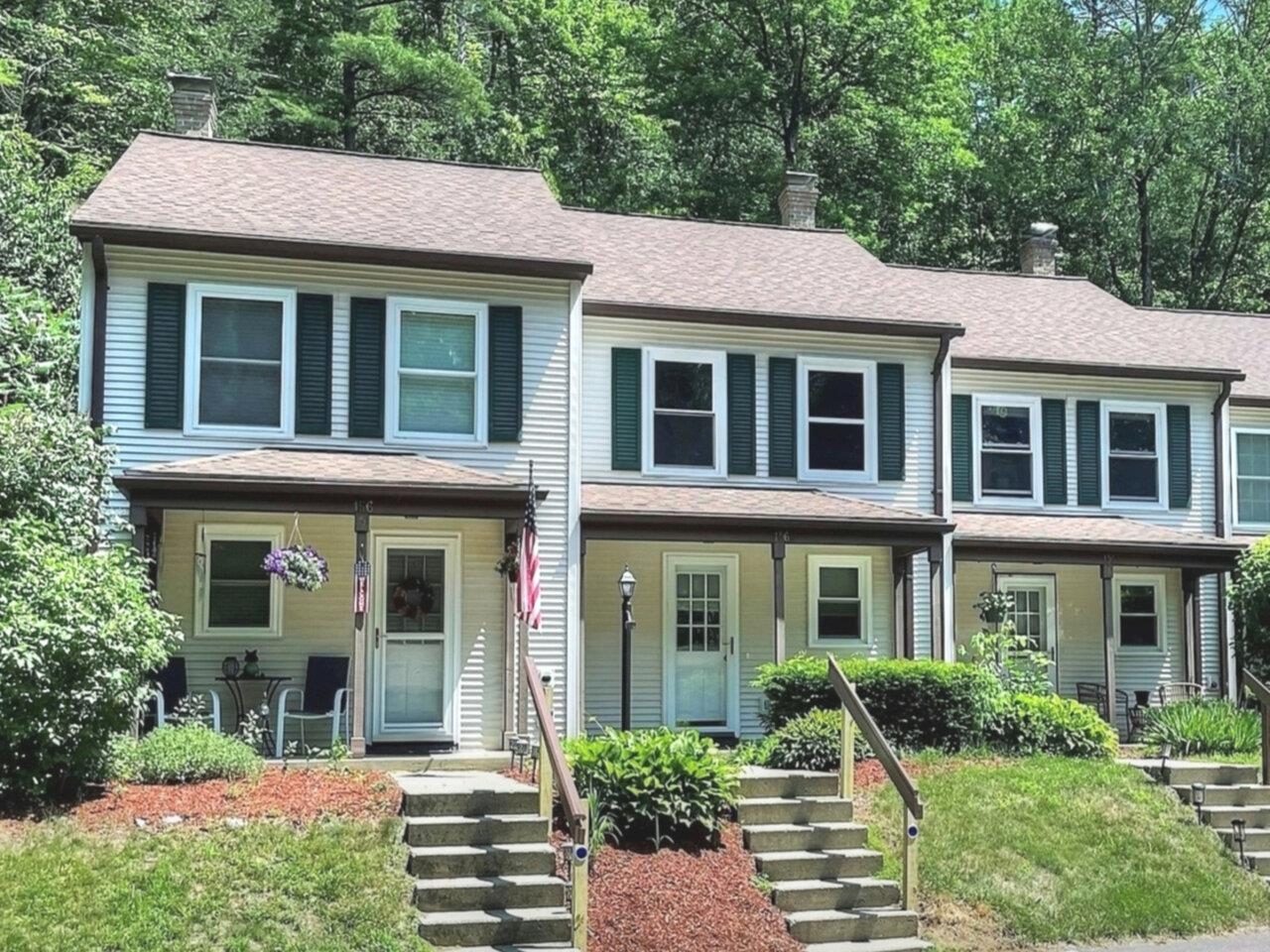 Sheila Jacobs, REALTOR®, ABR, CRS, GRI, EcoBroker