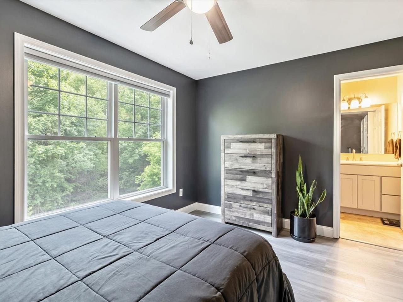 498 Fairfax Street, Unit 102