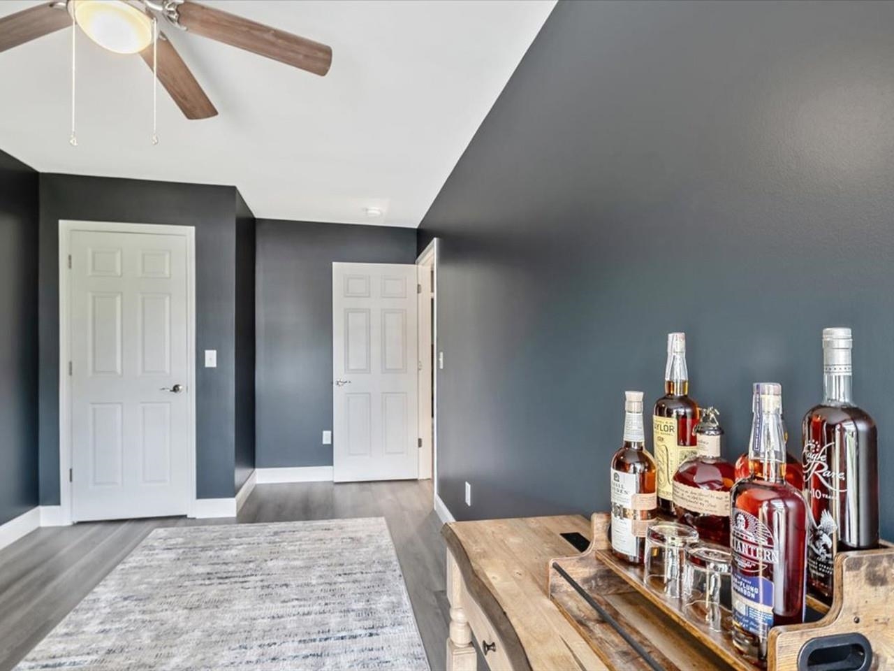 498 Fairfax Street, Unit 102
