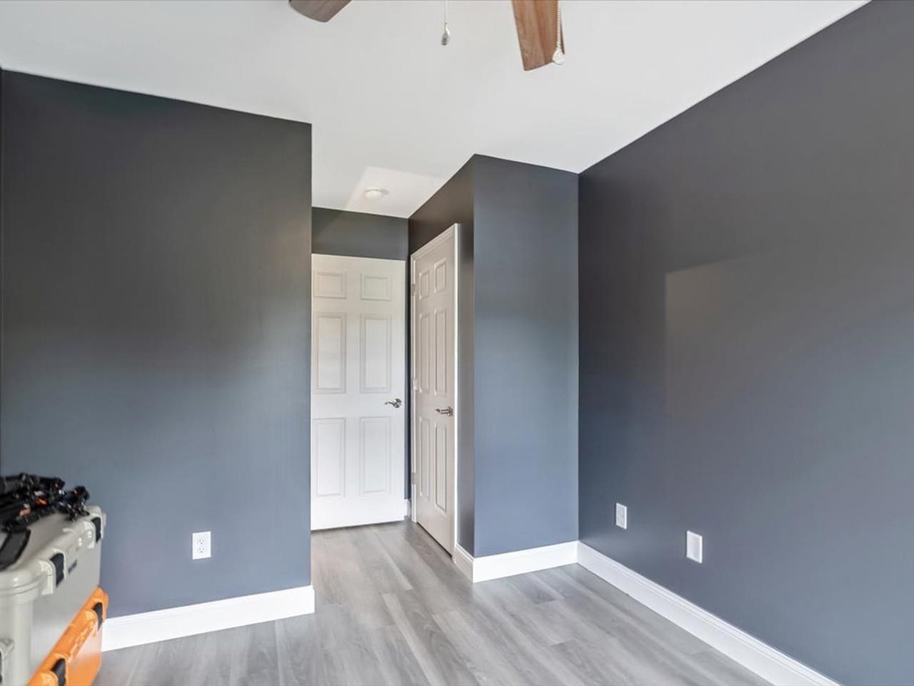 498 Fairfax Street, Unit 102