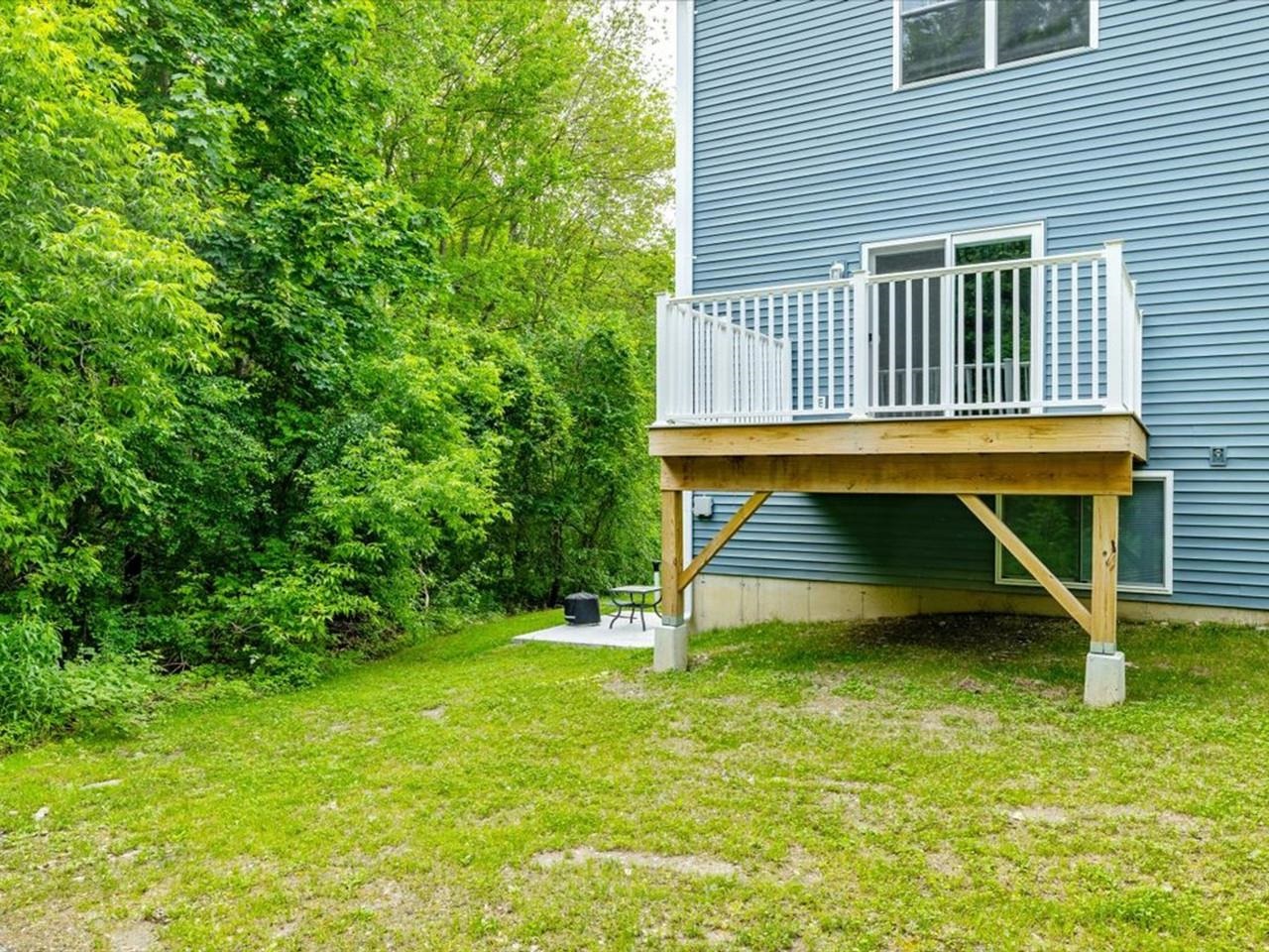498 Fairfax Street, Unit 102