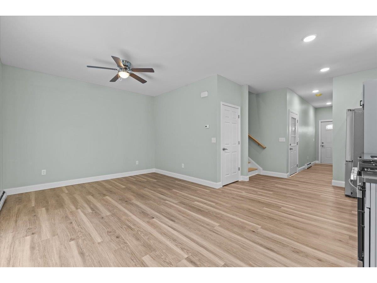 498 Fairfax Street, Unit 101