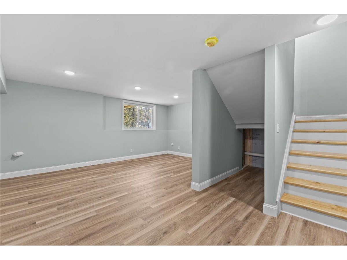 498 Fairfax Street, Unit 101