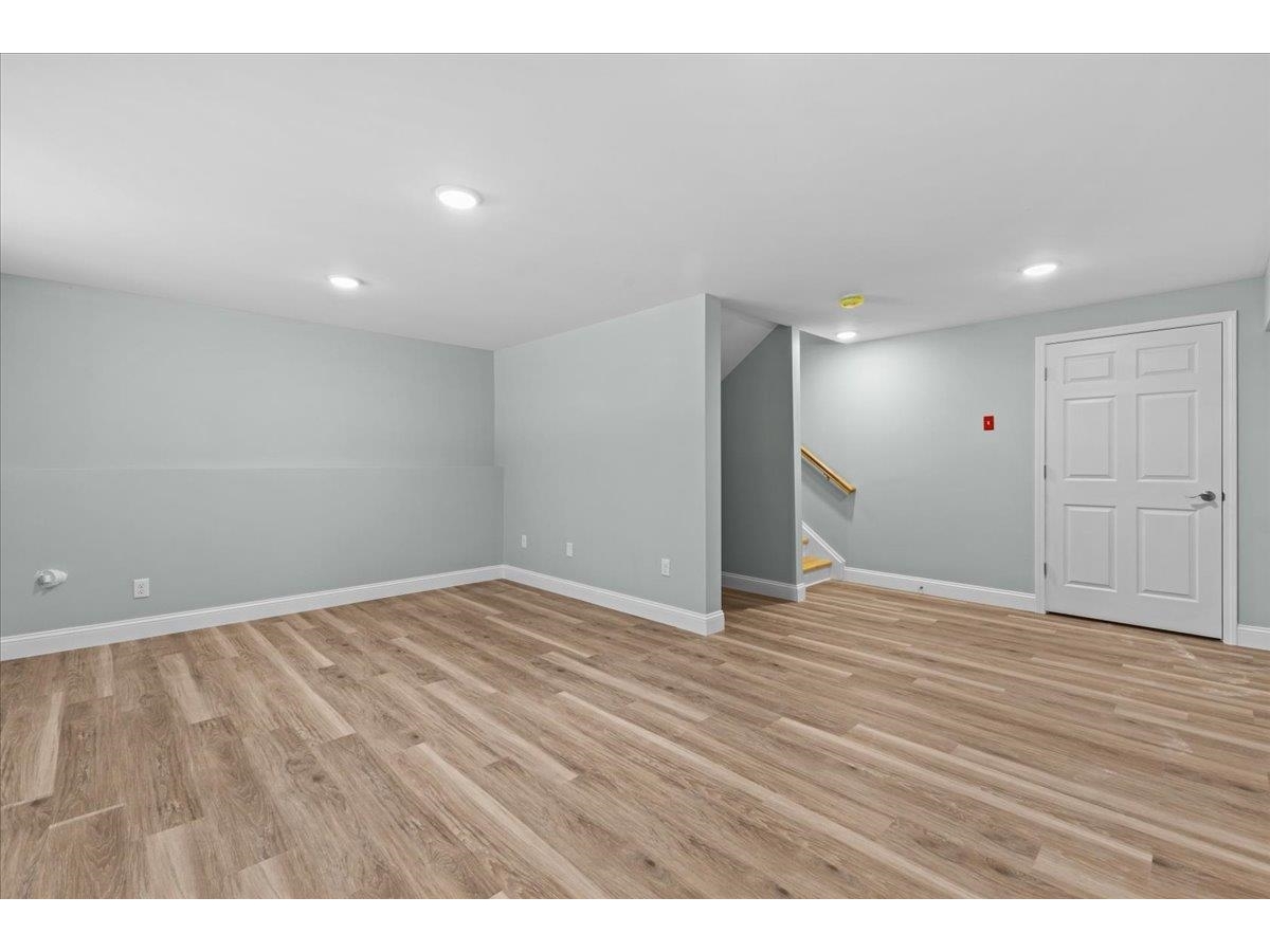 498 Fairfax Street, Unit 101