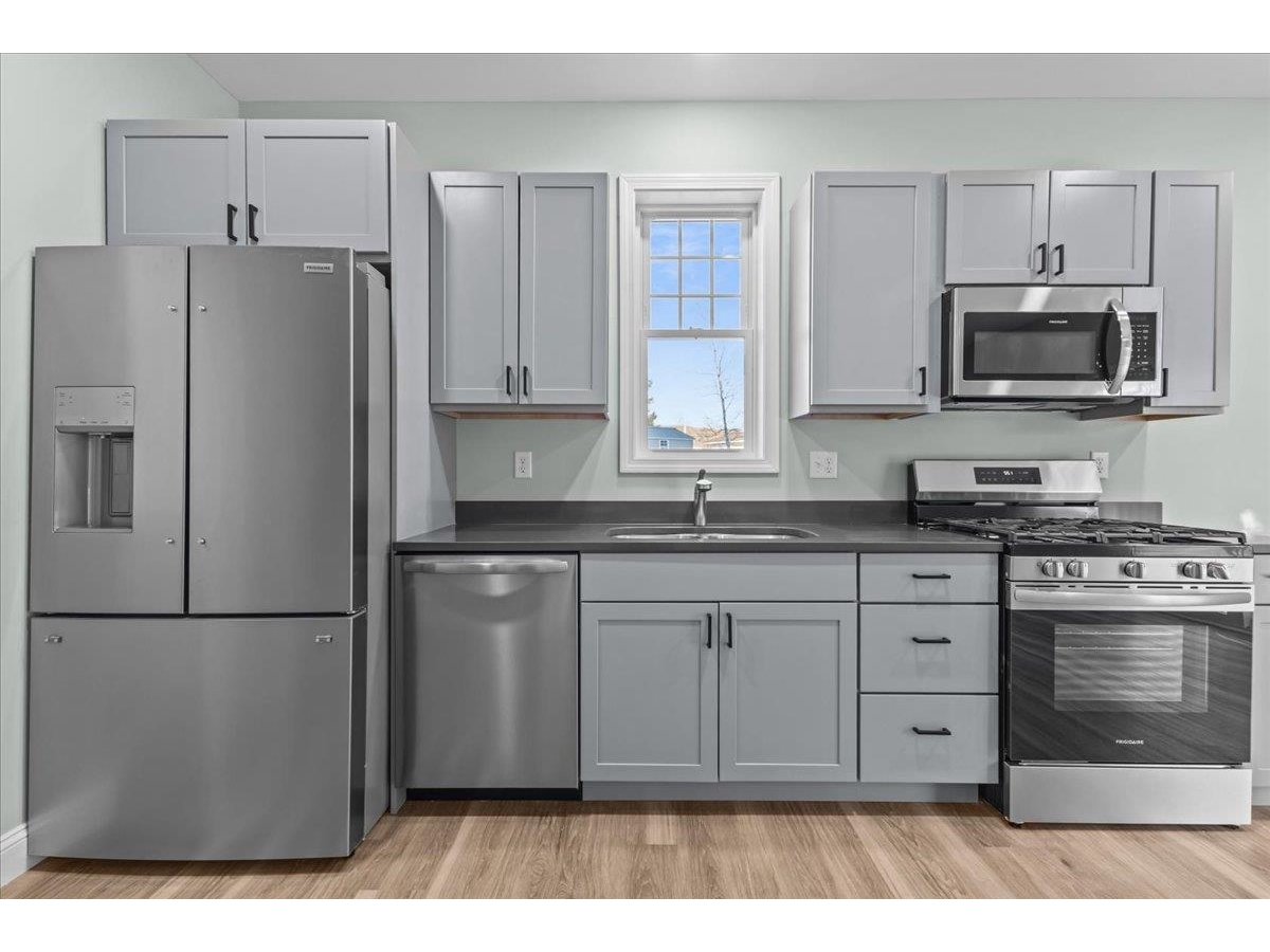 498 Fairfax Street, Unit 101