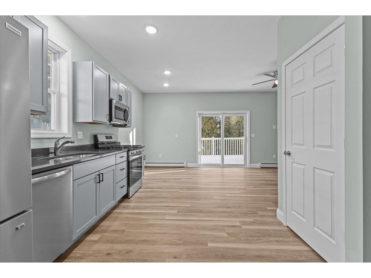 498 Fairfax Street, Unit 101