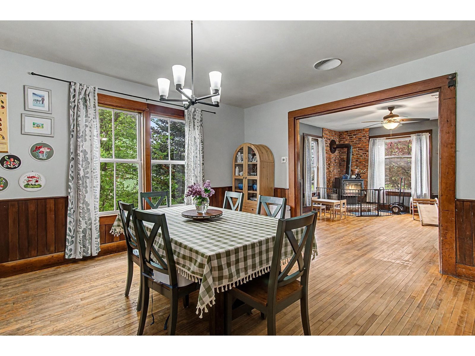 498 Montgomery Road