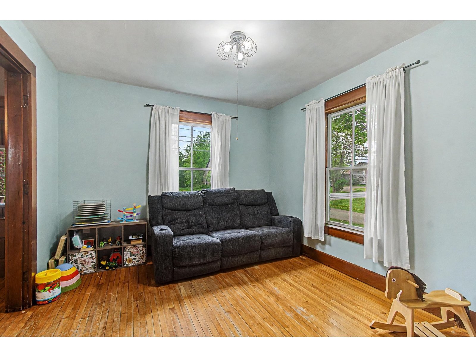 498 Montgomery Road