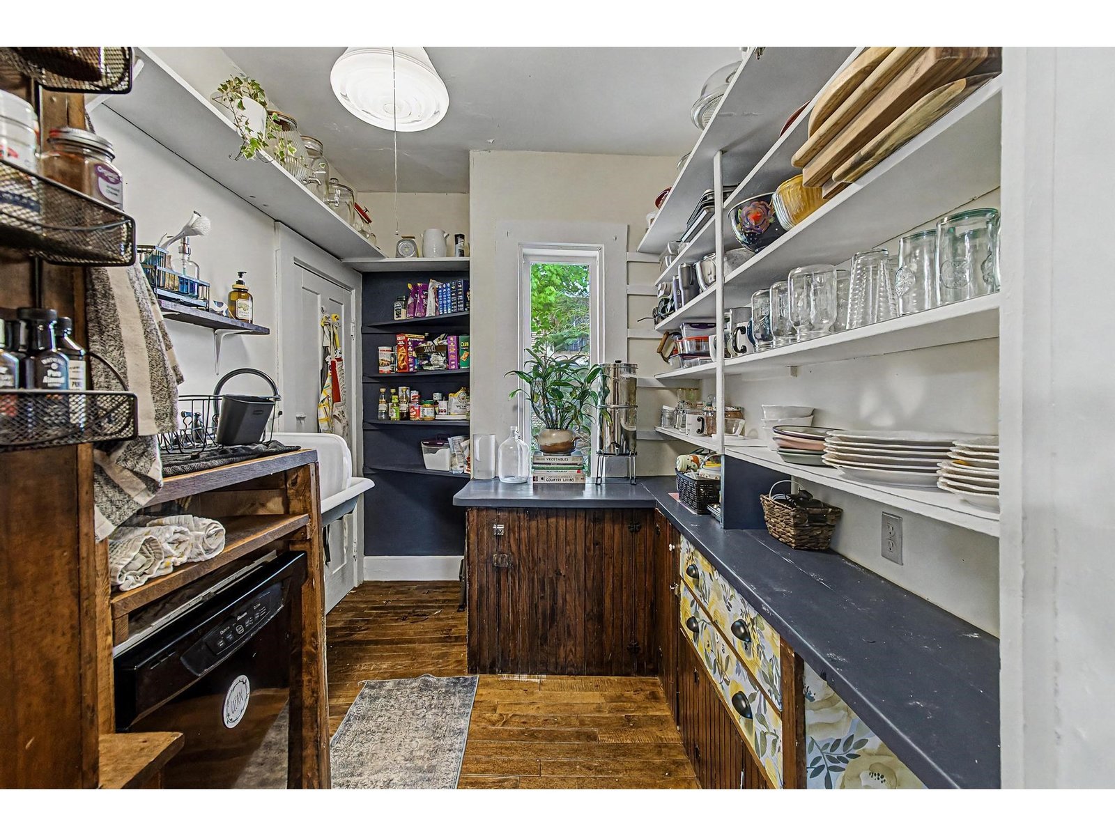 498 Montgomery Road