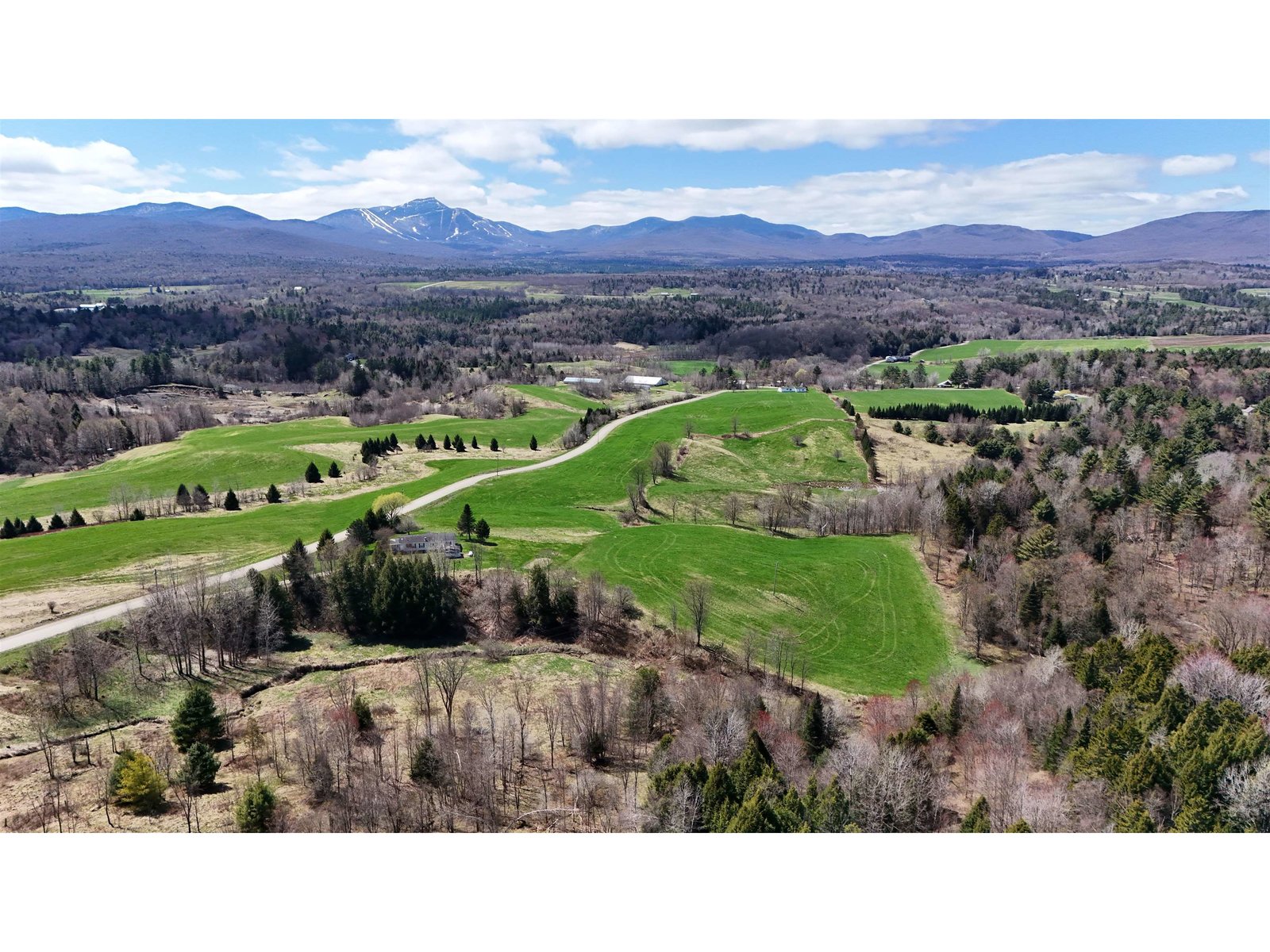 499 Bergeron Road, Troy